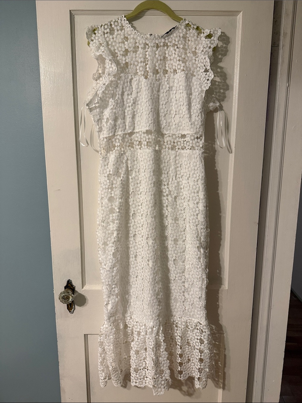 Petal & Pup White Floral Crochet Lace Formal Dress